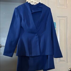 Elegant Blue Skirt Set